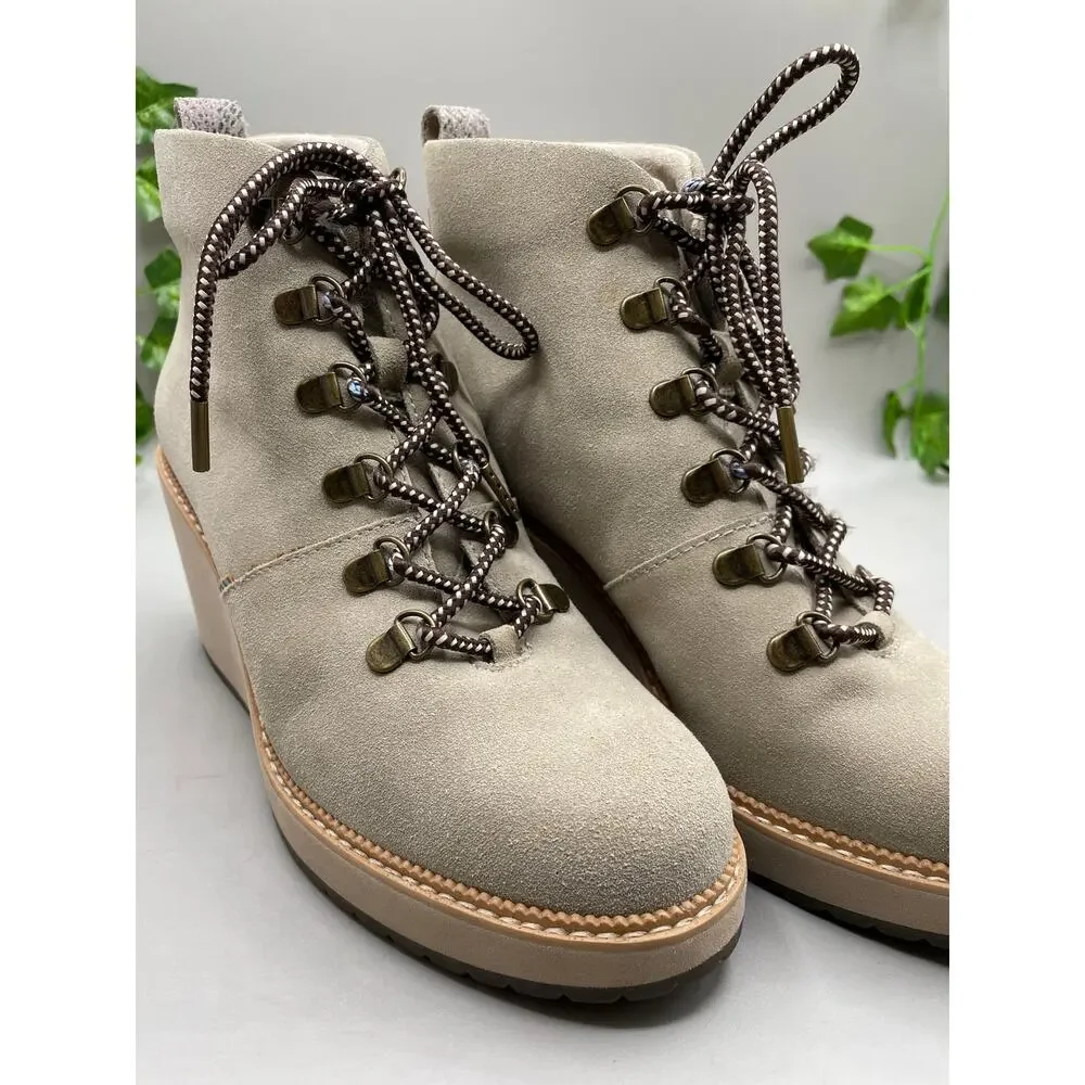 New Toms‎ Wedge Lace Up Tan Woman’s Platform Boots 8